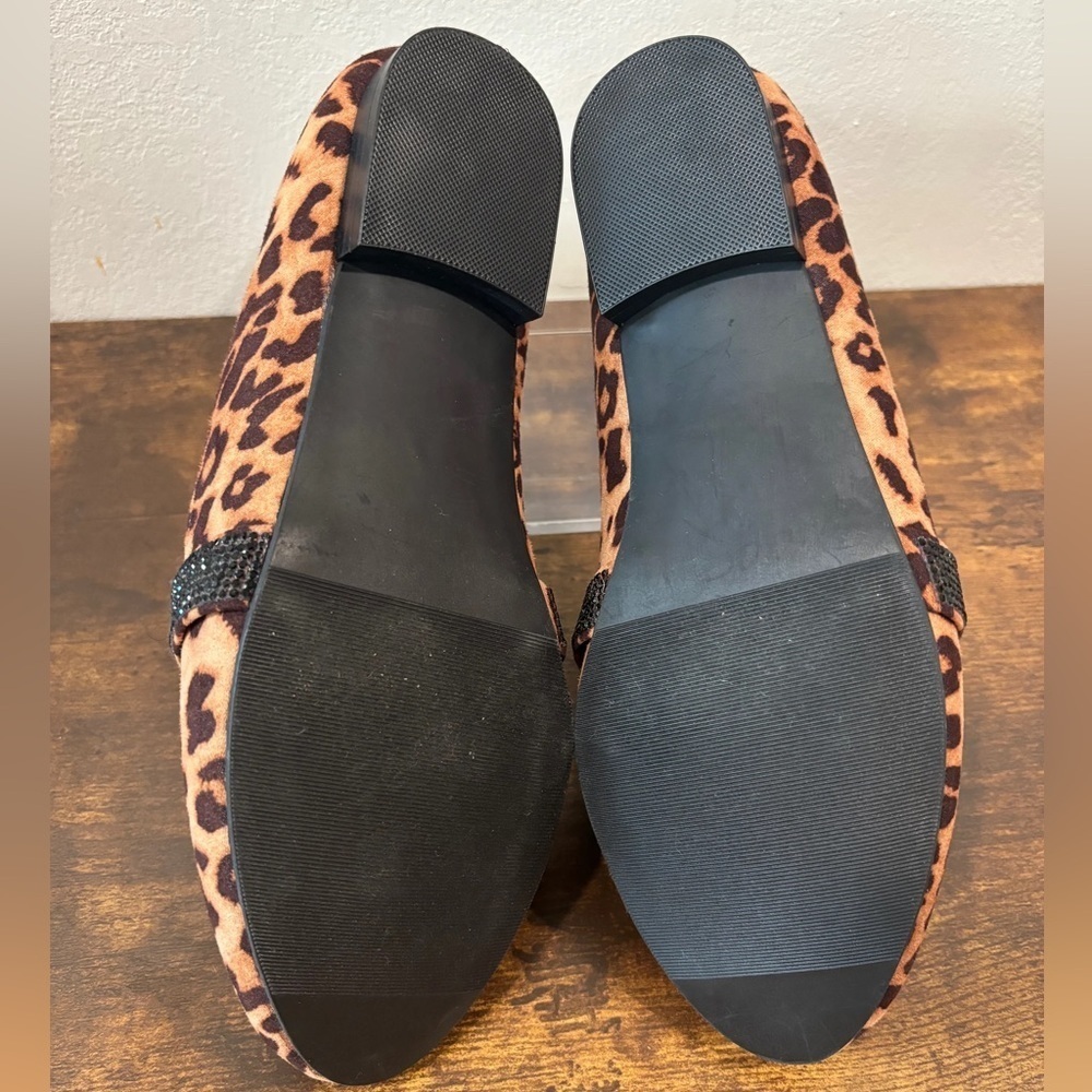 Torrid Embellished Band Loafers - Size 9 - Picture 5 of 5